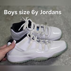 Jordan Kids' White and Black Low-Top Sneakers